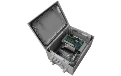 Коммутатор TFortis PSW-2G8F+Box 